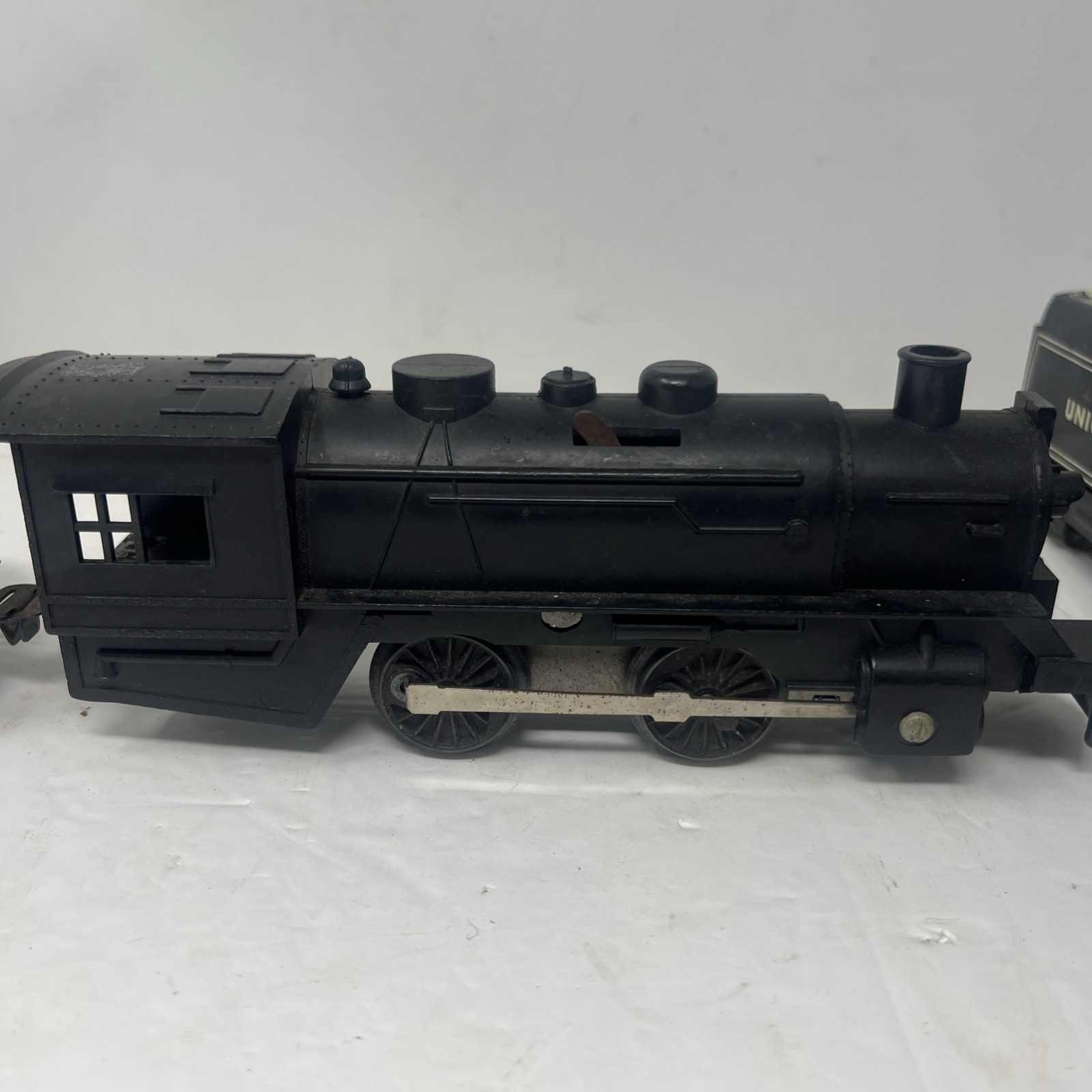 Vintage Marx O-Gauge Tinplate Train Lot – 10-Piece Pre/Post-War Project Pile