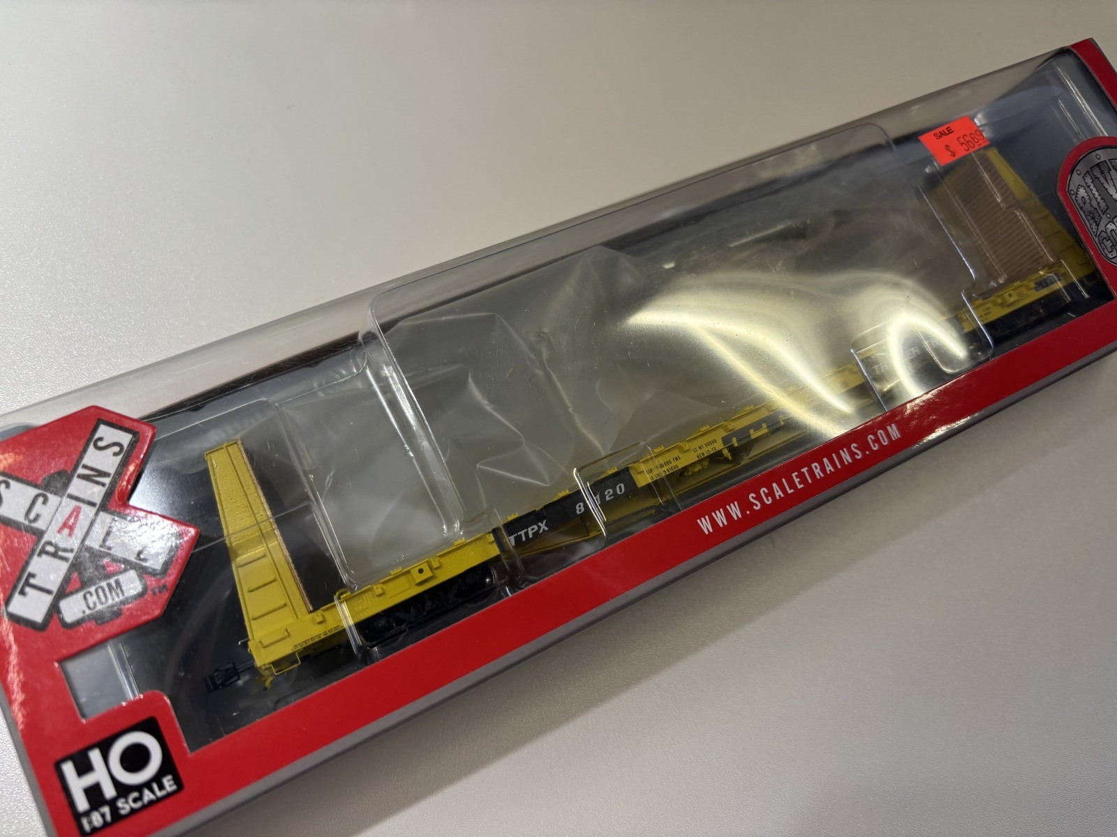 ScaleTrains HO BSC F68AH Bulkhead Flatcar TTPX 81120 Trailer Train SXT31167 nib