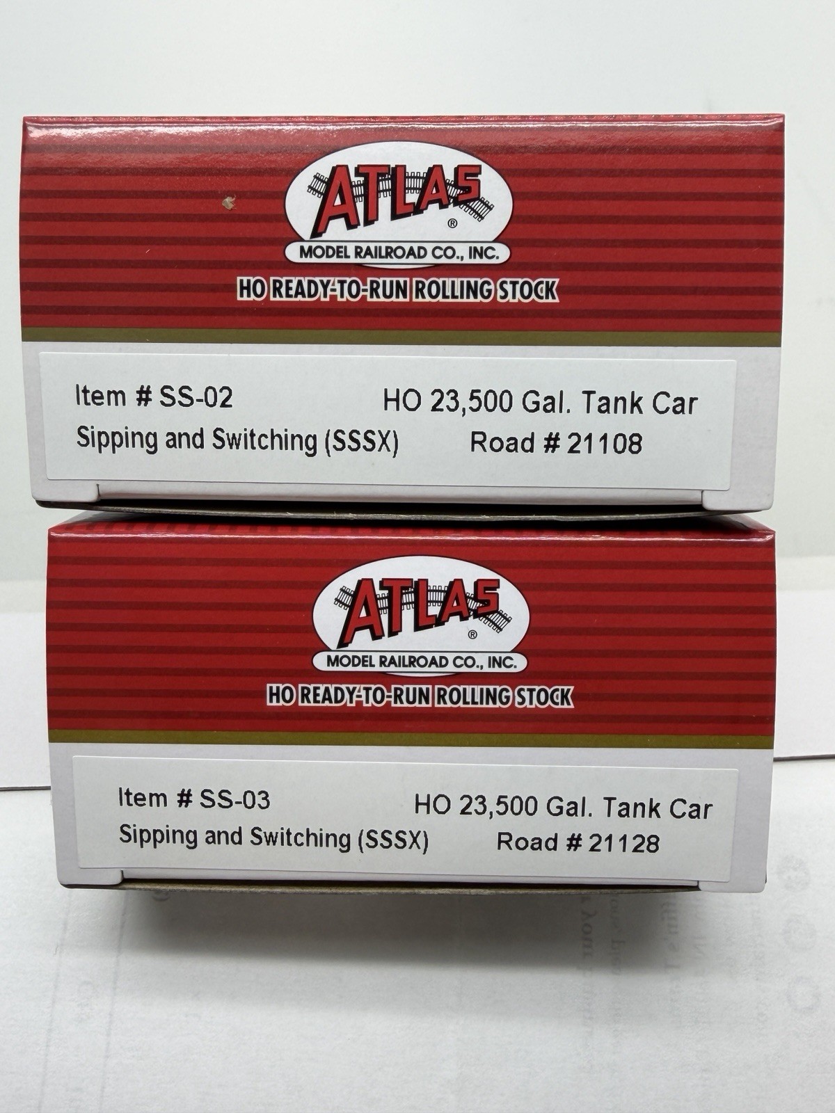 S&SS custom Atlas Master ACF 23,500 gallon tank cars, 2 car set Limited Run