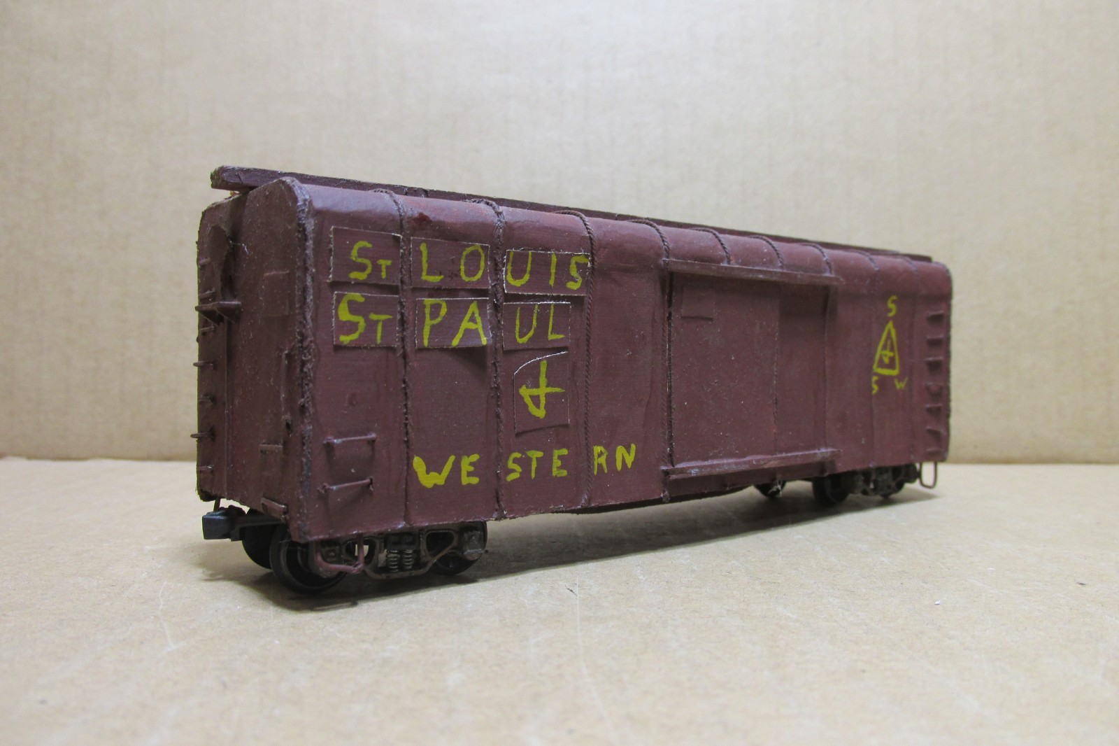 VINTAGE HO SCALE HAND, MADE ST. LOUIS, ST. PAUL & WESTERN METAL & WOOD BOX CAR