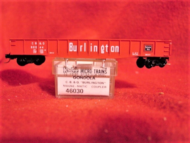 KD46030-1 C.B.&Q. BURLINGTON 50′ Fishbelly Gondola Drop End#565638’NEW’ N-SCALE