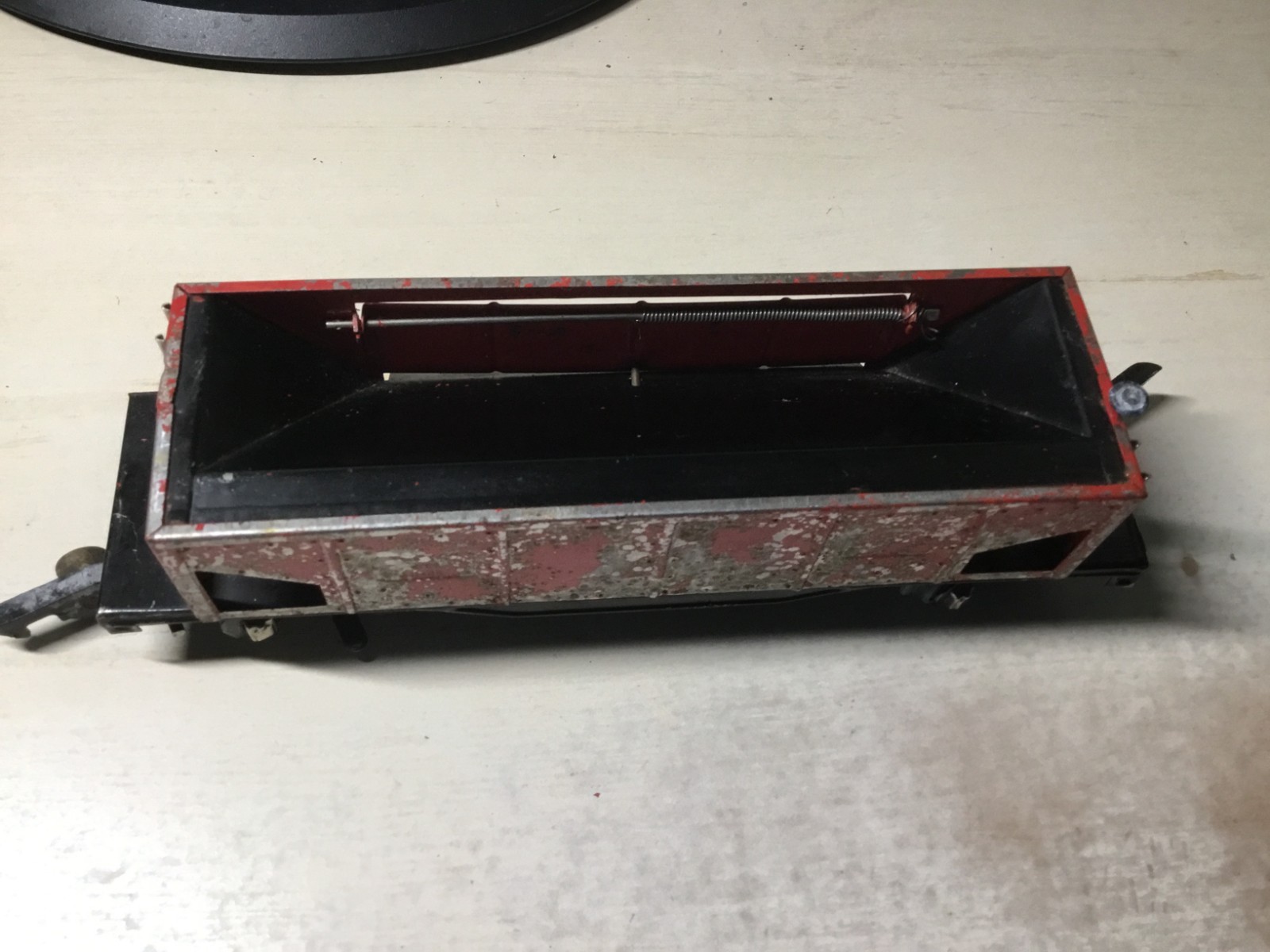 American Flyer #716 Automatic Dump Car Hopper 1946 VINTAGE w/ auto track trip