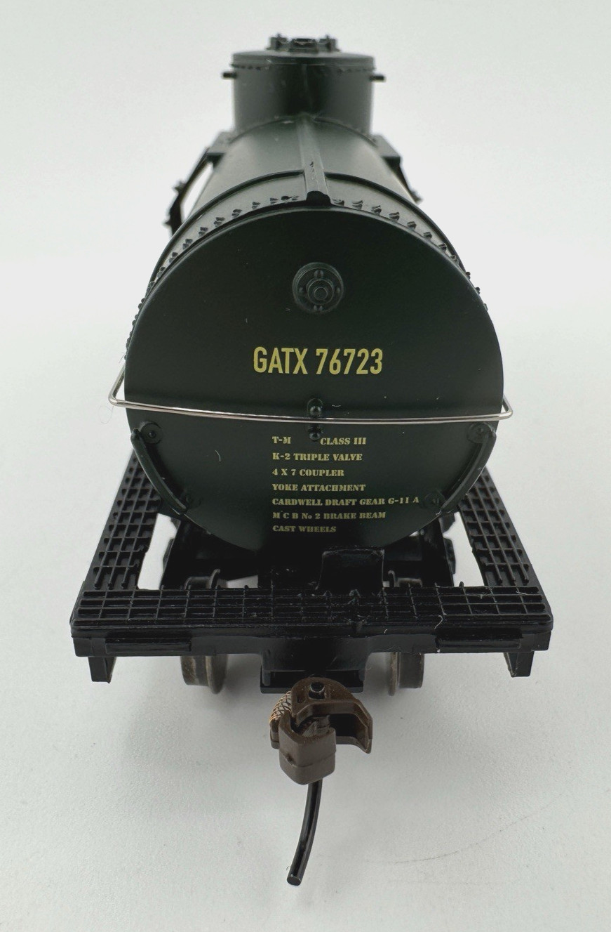 Bachmann Silver 17813 HO Scale American Maize Products 40′ Single Dome Tank Car