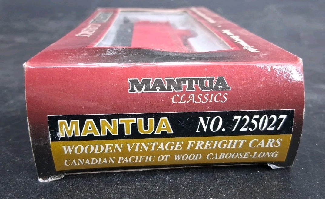 CANADIAN PACIFIC OLD TIME WOODEN CABOOSE-LONG MANTUA # 725027 NEW HO SCALE