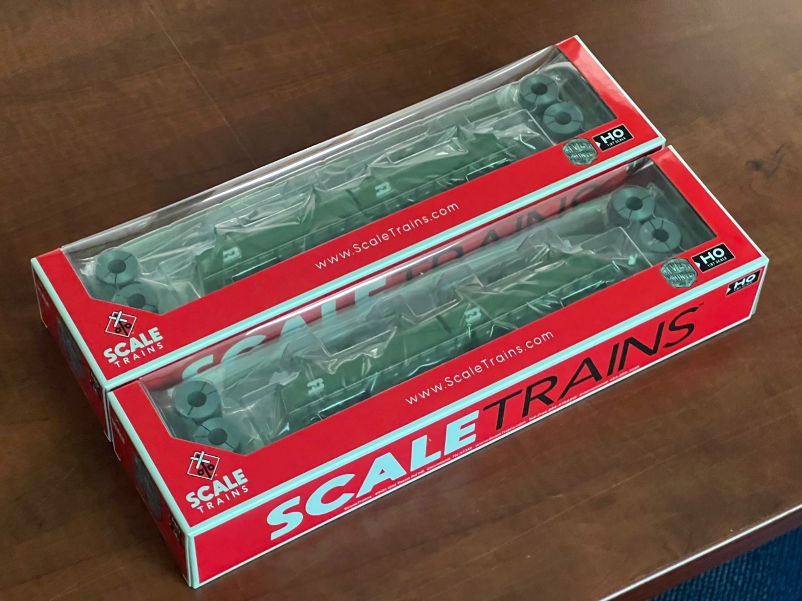 Set of 2- ScaleTrains BN 48′ Coil Steel Car – Rivet Counter – 2 Diff Rd#s – BNIB