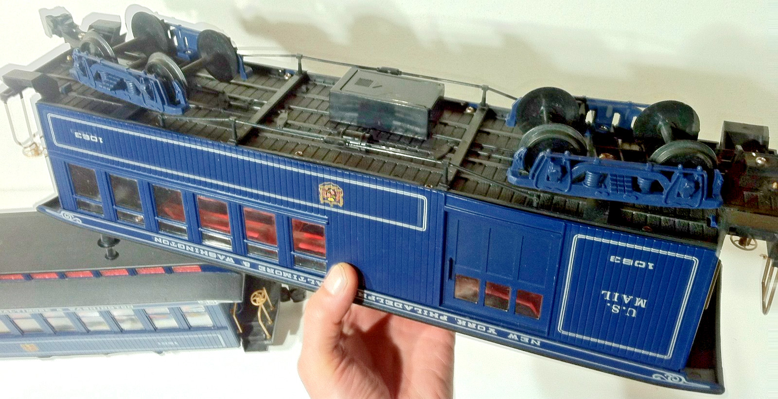 (2) Bachmann Big Haulers G Scale Passenger Cars 1988 Royal Blue Line