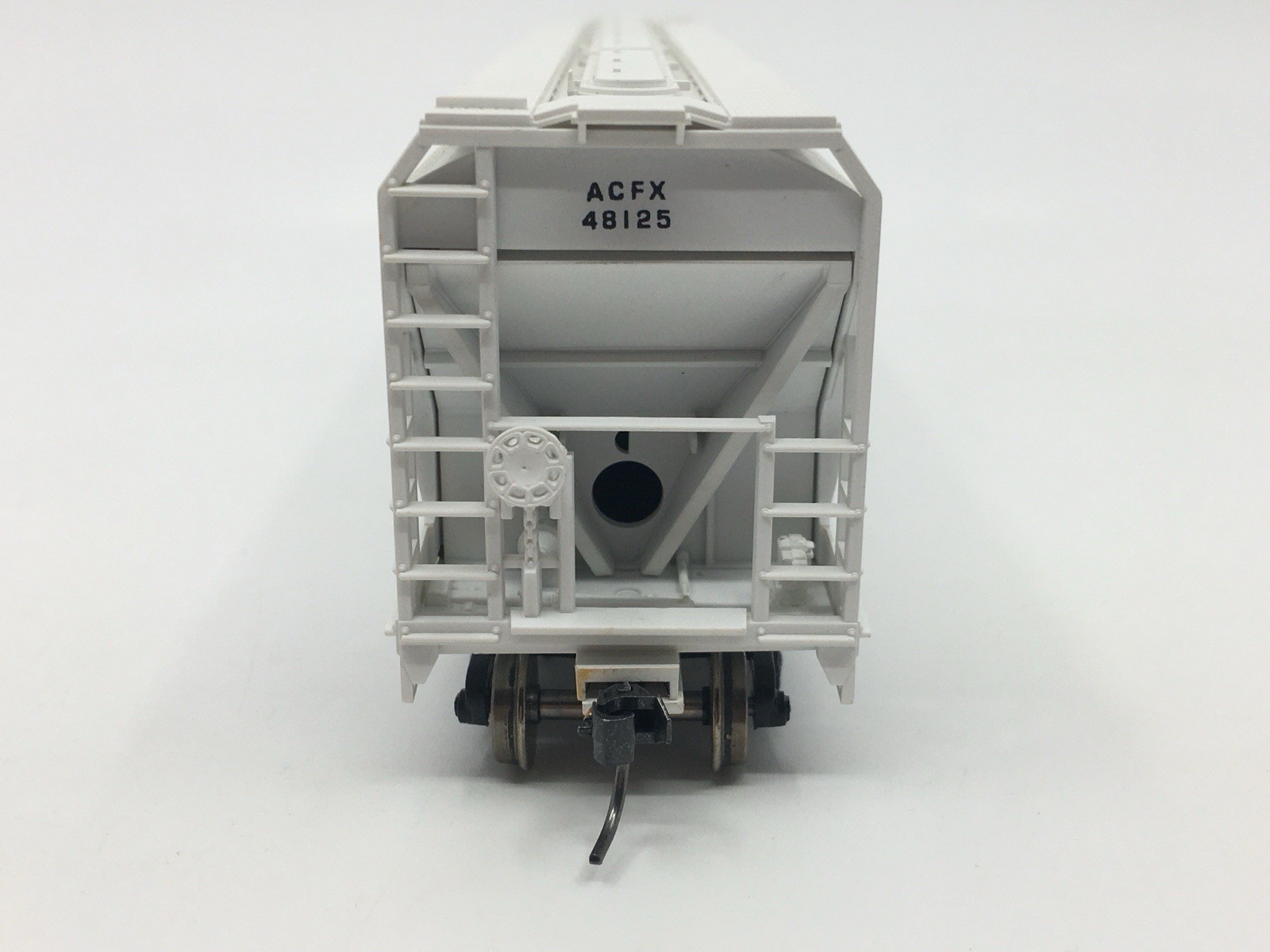 HO Accurail DBK Dry Branch Kaolin ACF 3-Bay Covered Hopper Car ACFX #4812