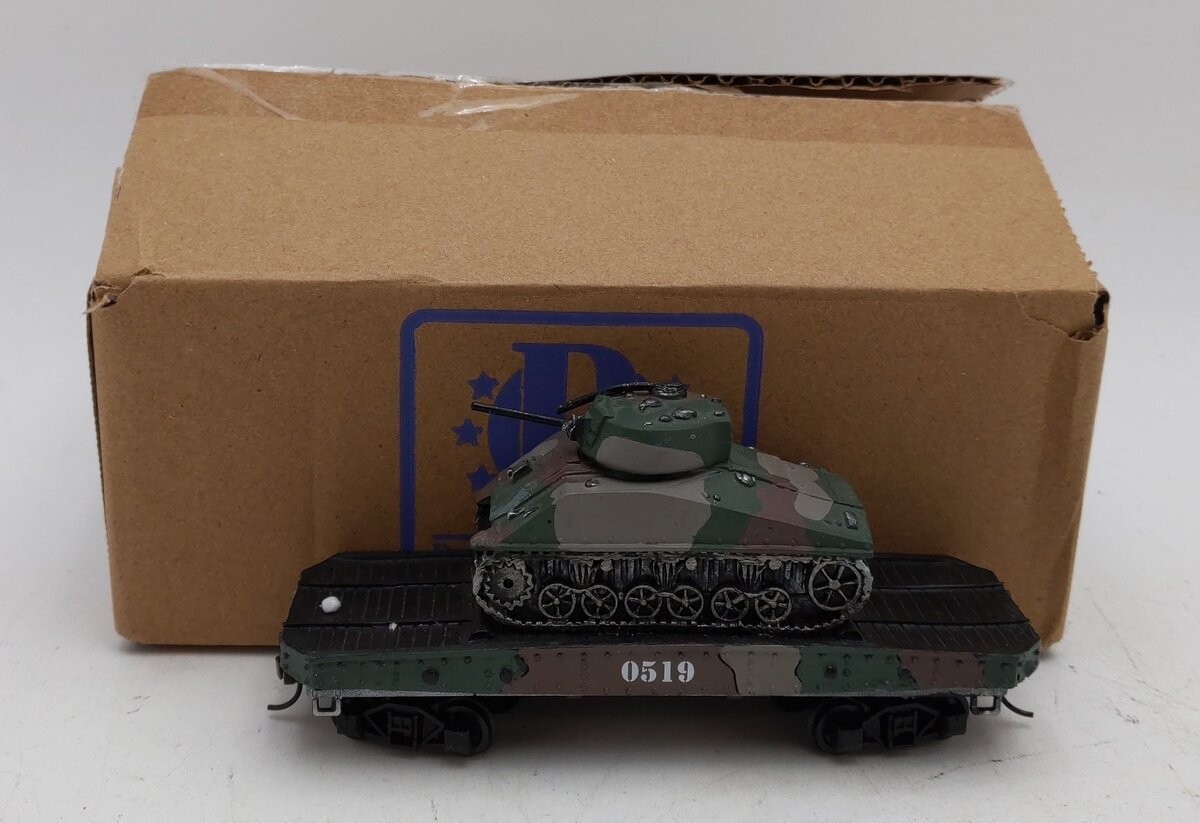 Bachmann Hawthorne Village HO WWII Armored Tank Car #0519 LN/Box