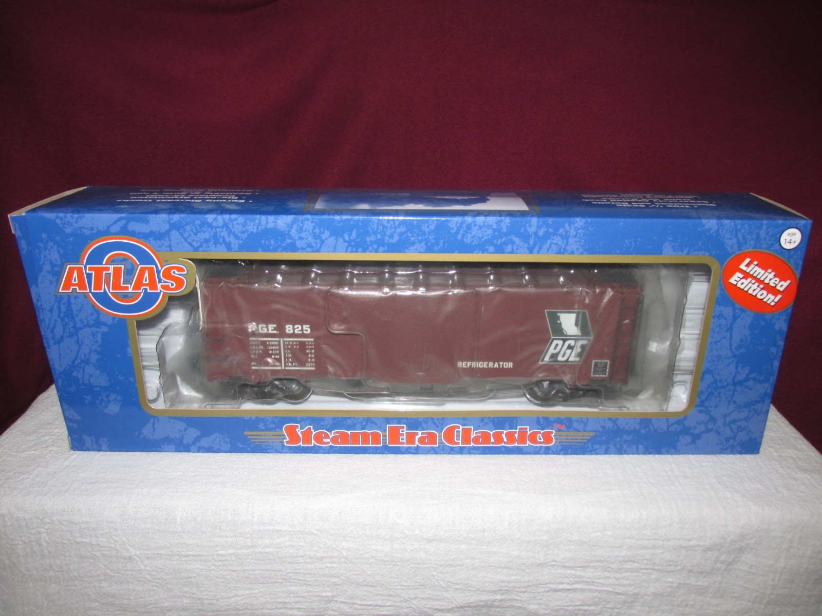 ATLAS 3001388S, PACIFIC GREAT EASTERN PGE 40′ STEEL REEFER BOXCAR, 64 CARS MADE