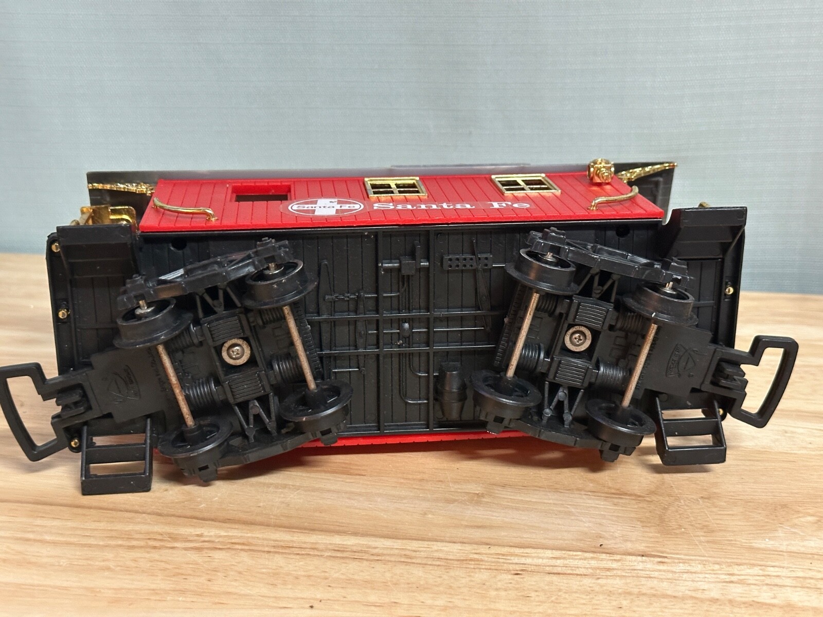 Vintage New Bright G Scale CABOOSE Train Car 1986 Red & Black Santa Fe