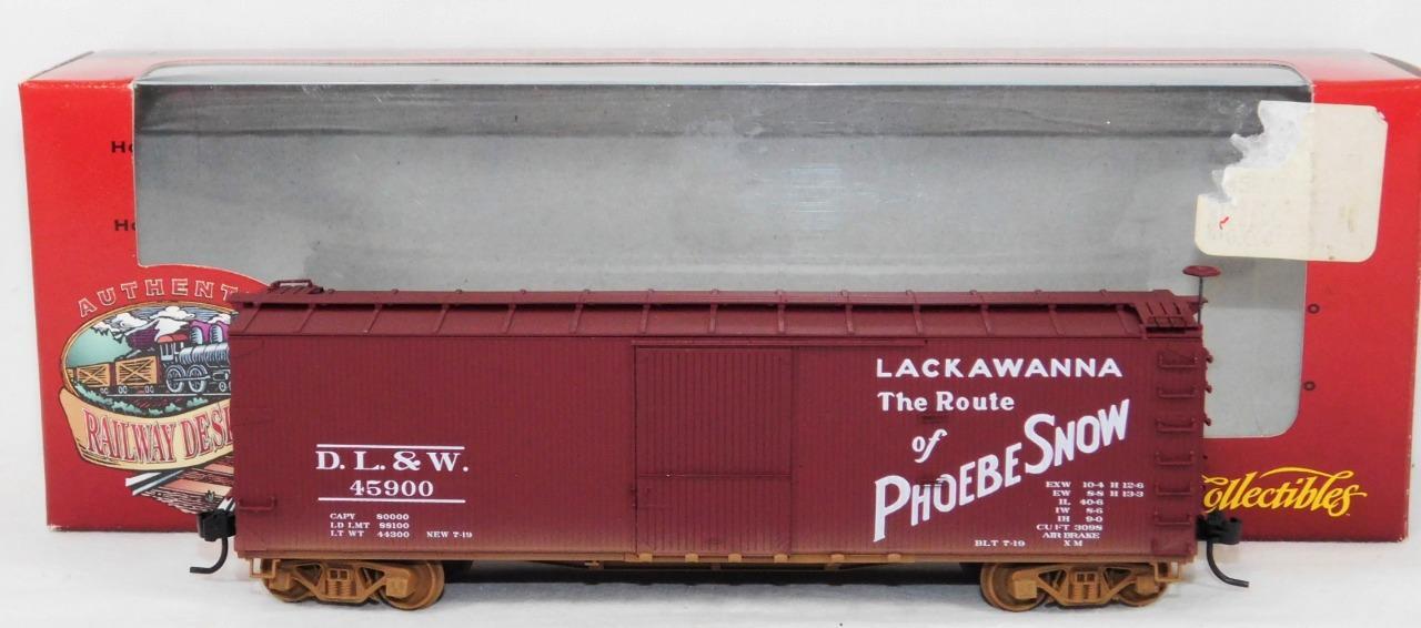 Ertl 4296 Delaware, Lackawanna, & Western 50′ USRA Double Sheathed Boxcar 45900