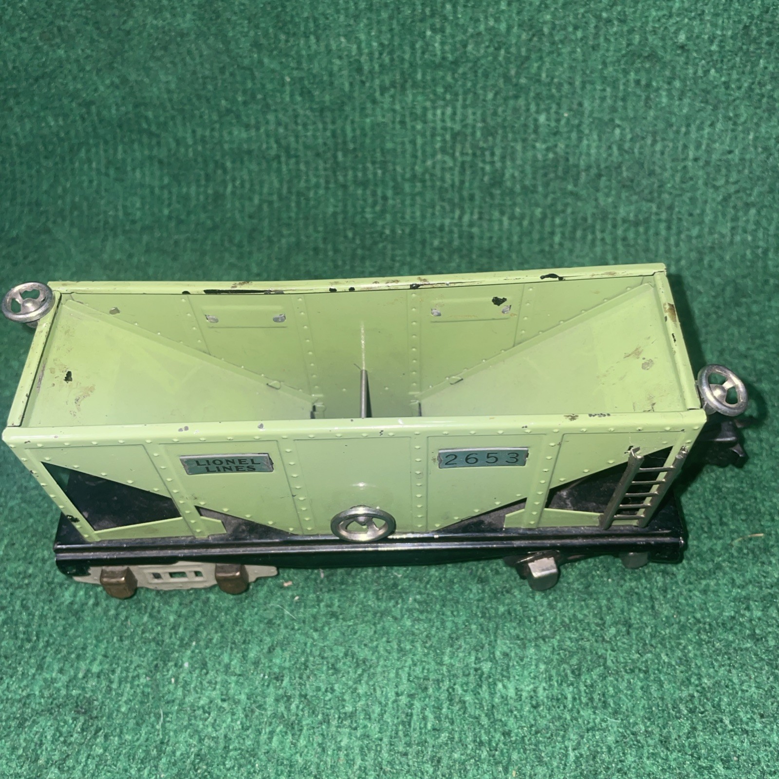 LIONEL LINES PREWAR TIN PLATE O GAUGE GREEN SINGLE BAY HOPPER CAR # 2653