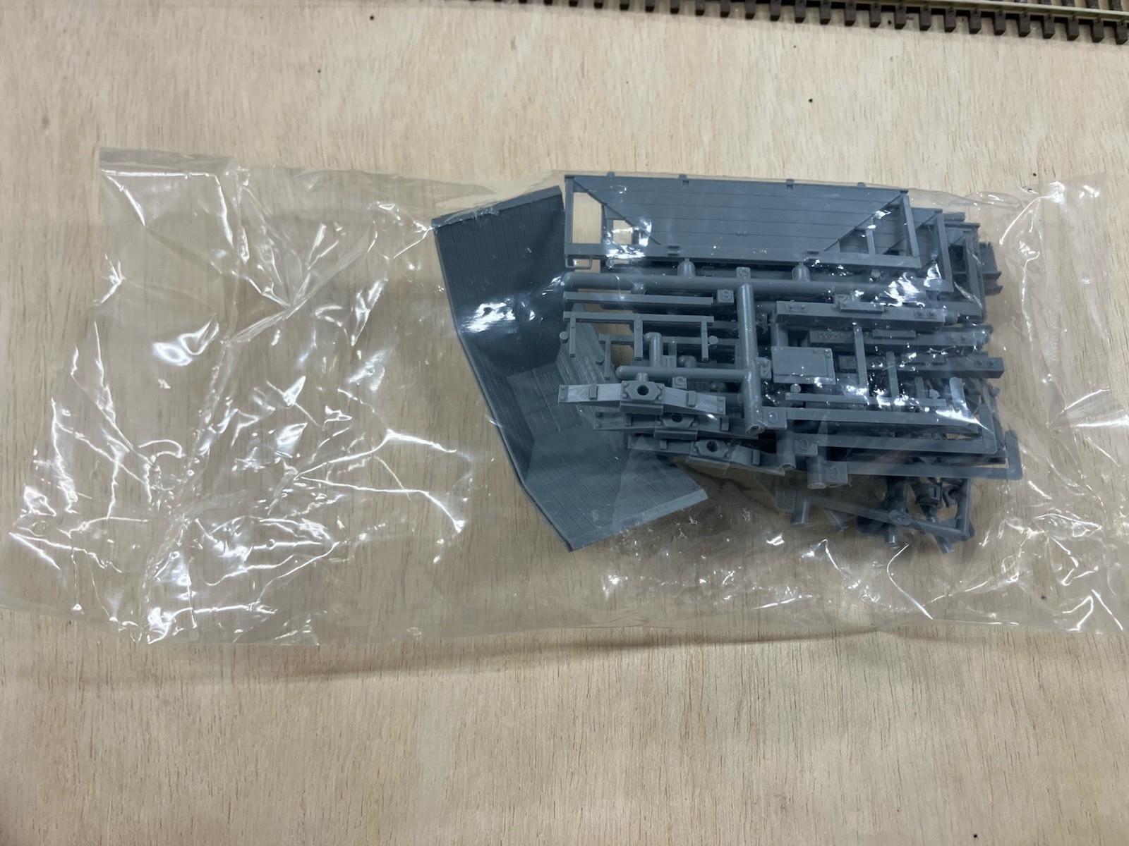 HO Scale Tichy Train Group 4012 Undecorated 22′ Wood Ore Car 2-Pack Kit