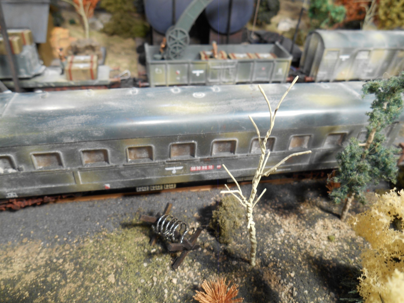 HO Roco Minitanks Artitec 6th Panzer LEOPOLD Artillery Train 6 Cars with Crew