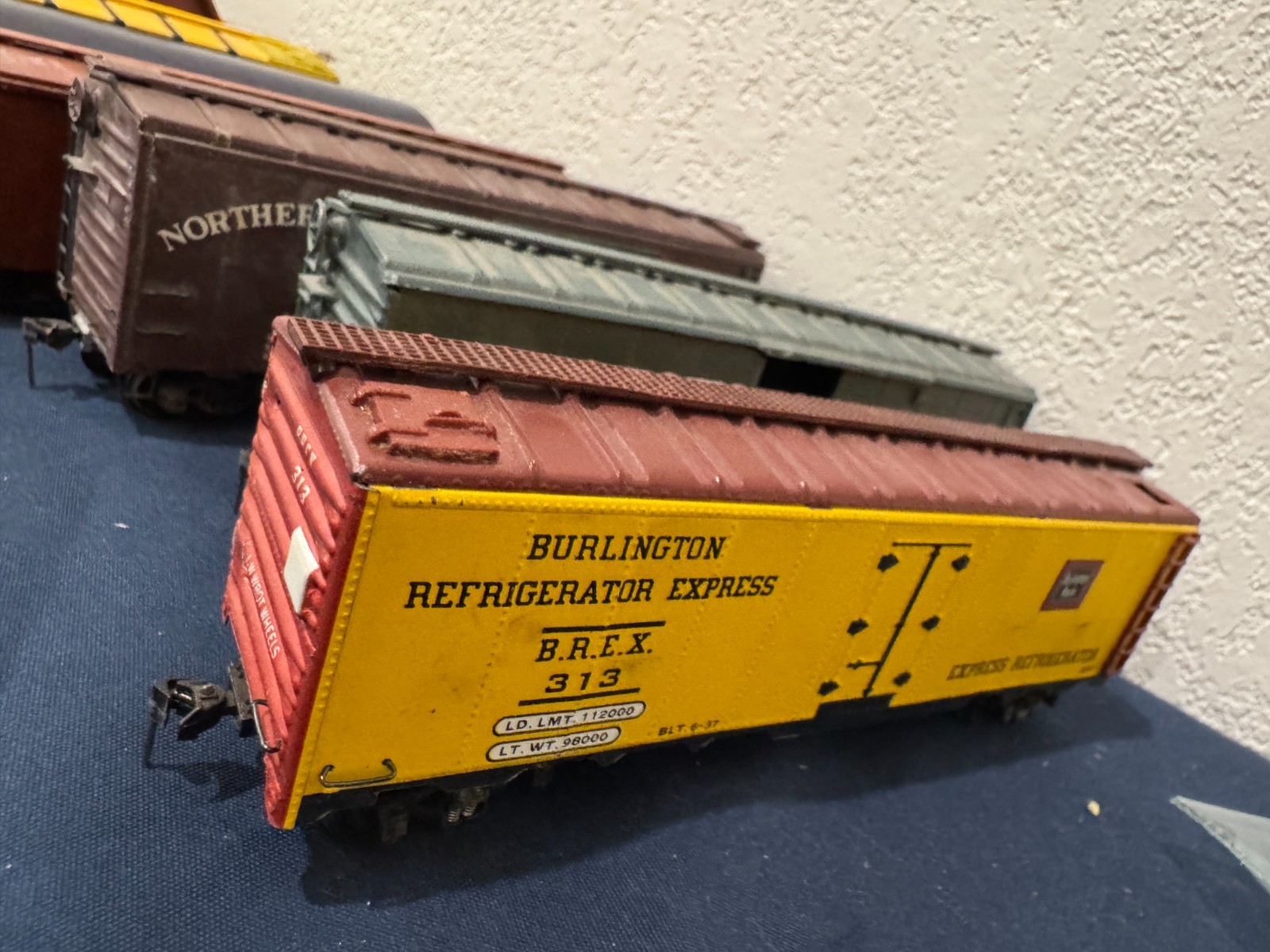 Large Lot of HO Scale Train Cars/Decor (Hand Made?)