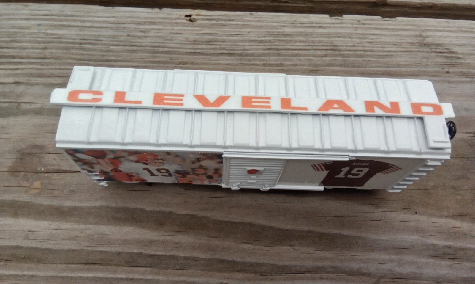MLB NHL NFL NBA PGA PLAYER HO scale train boxcar athearn custom train BOXCAR
