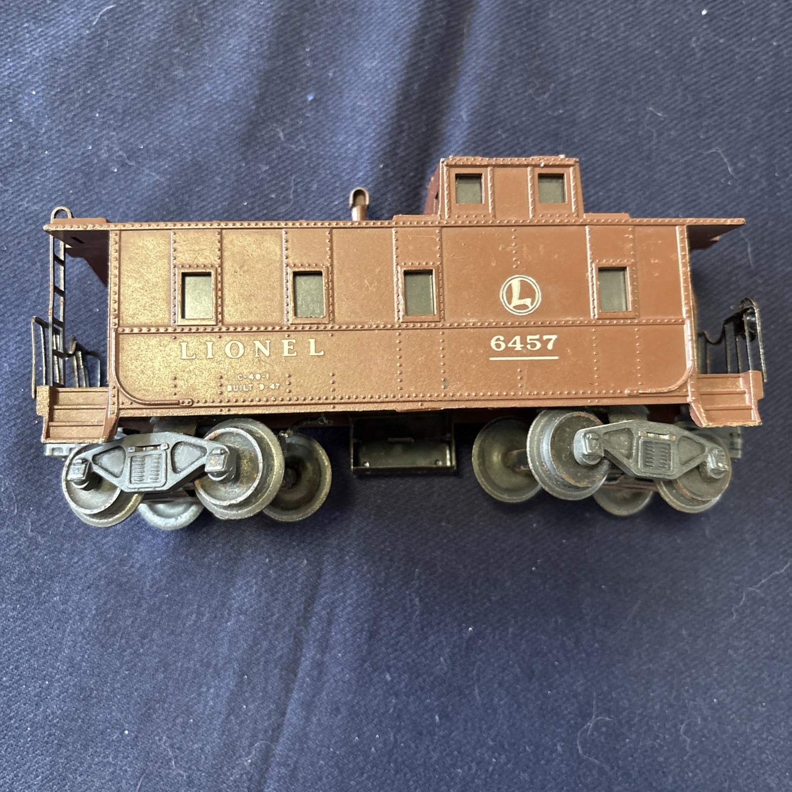 Lionel 6457 Tuscan Caboose Illuminated O Scale Postwar 1947 Train