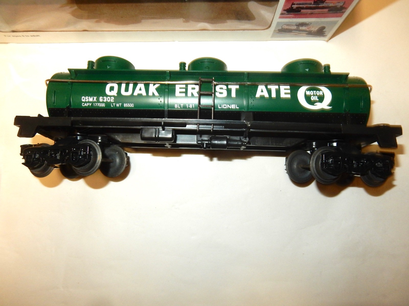 Lionel # 6-6302 Quaker State Triple Dome Tank Car with Original Box – Nice Look!