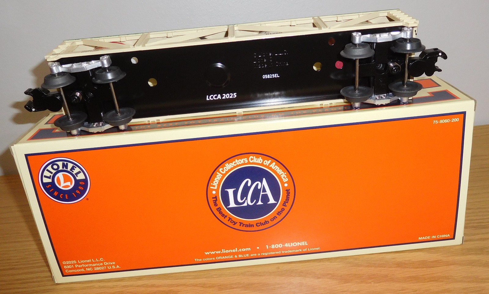 Lionel LCCA 2501260 Yuengling Beer Vat Car O Gauge Train Scranton Convention New