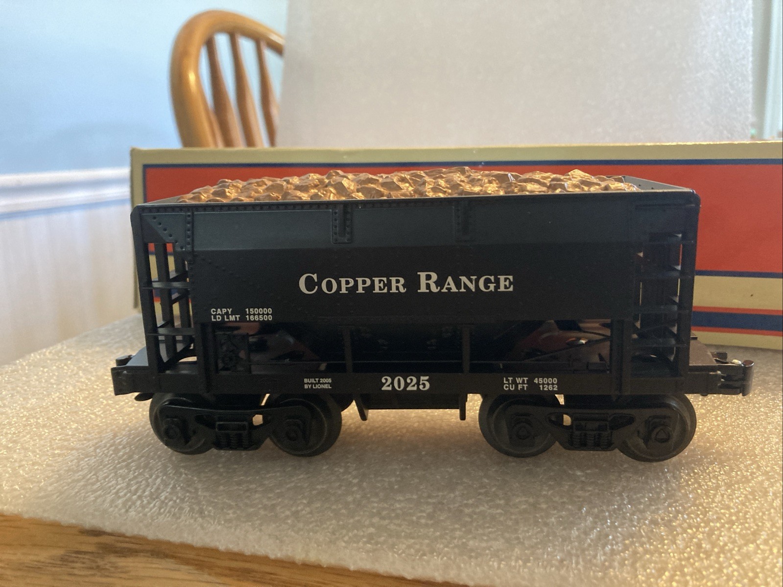 Lionel 16484 Copper Range # 2025 Black Ore Car w/ Remv Ore Load O/027 ga 2005