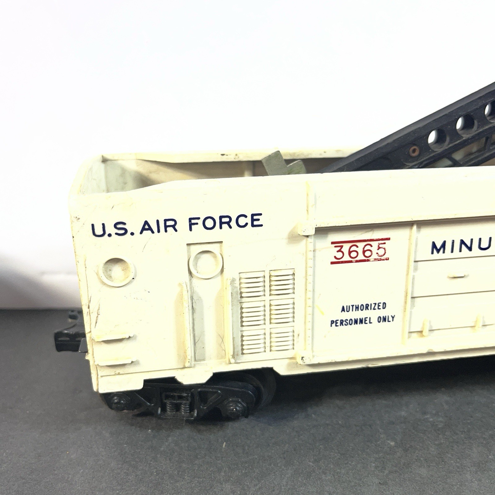 Lionel 3665 O Gauge Minuteman Missile Launching Car