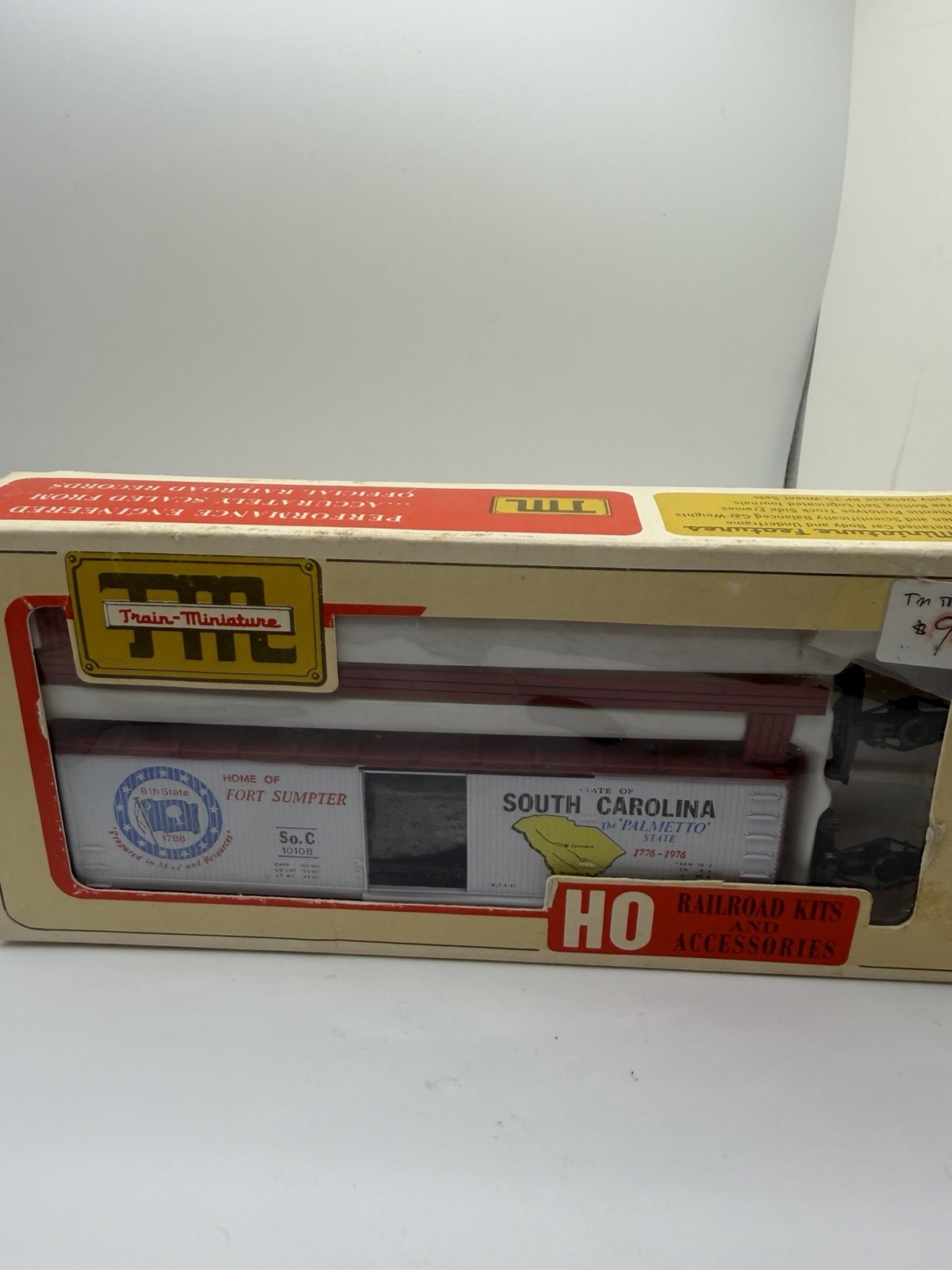 HO Train Miniature TM 2024 Commemorative 40′ Box Car South Carolina SoC 10108