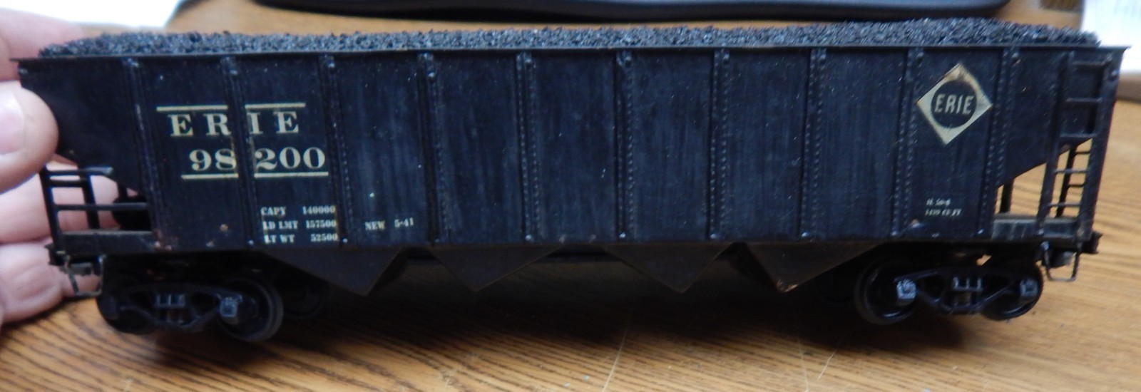 VINTAGE ERIE 4 BAY HOPPER CAR W/COAL MADE OF WOOD & METAL BUILT KIT O GAUGE #2