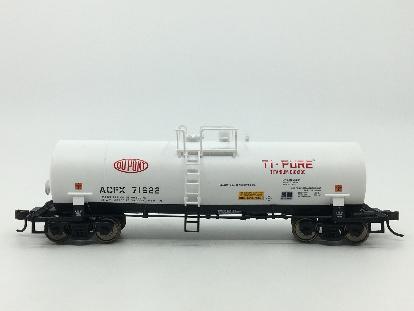 HO Atlas 1709-2 DuPont Ti-Pure ACF Kaolin Tank Car ACFX #71622 Metal Wheels