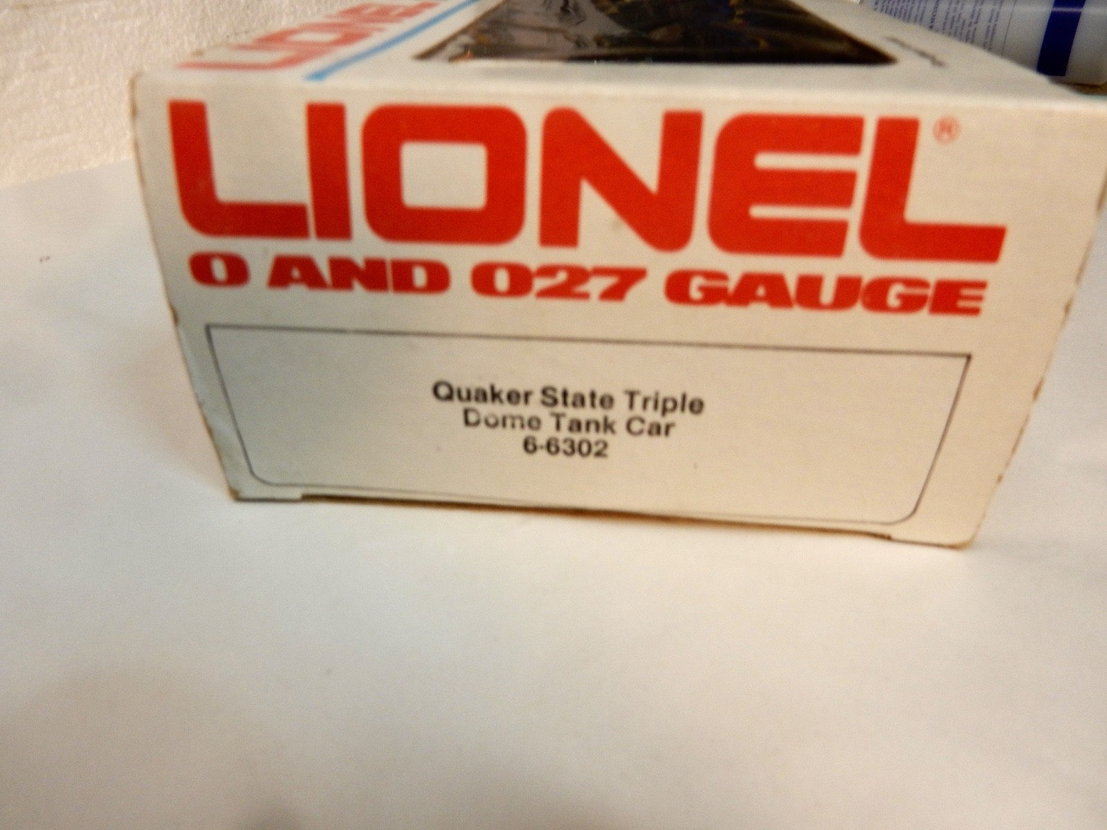 Lionel # 6-6302 Quaker State Triple Dome Tank Car with Original Box – Nice Look!
