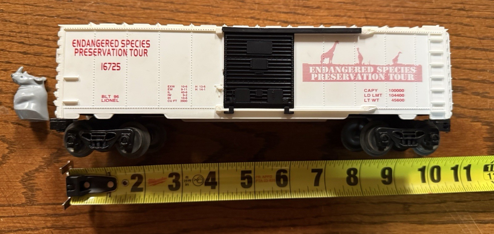 LIONEL Endangered Species 6-16725 Rhino Transport Car – With Rhino – O Gauge