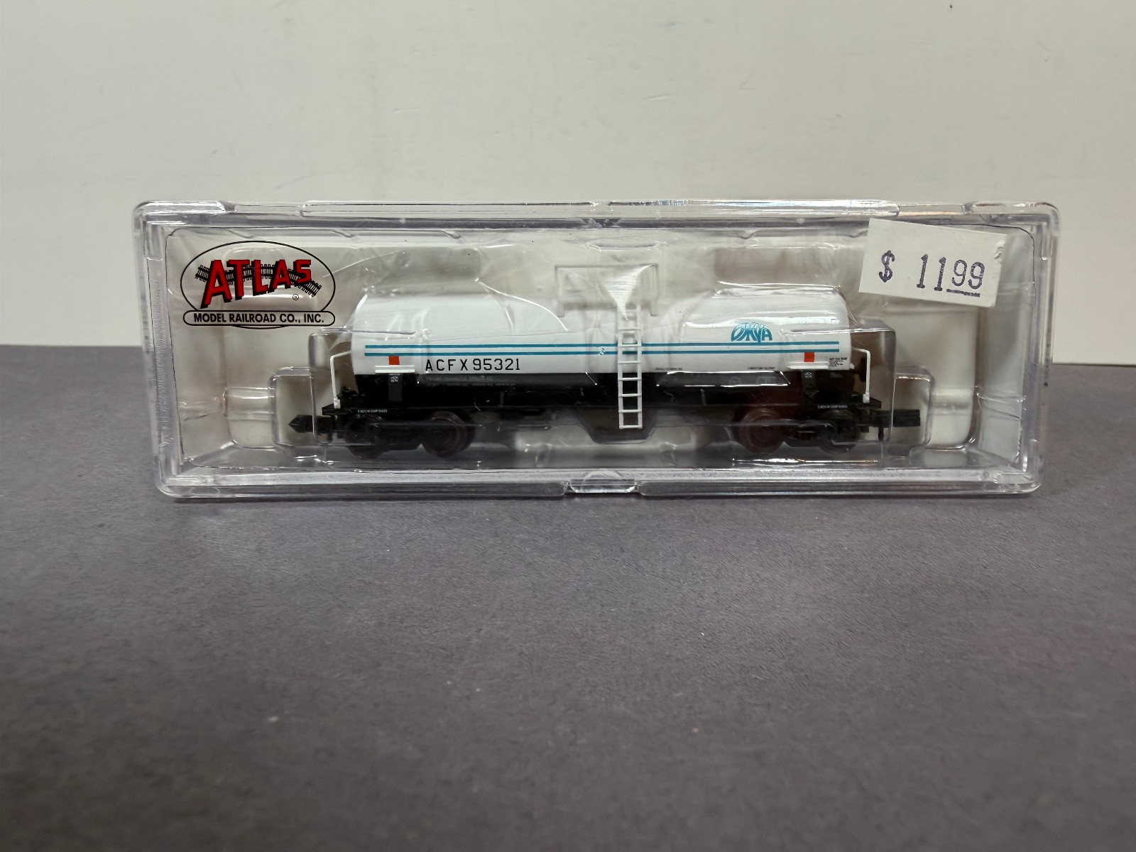 Atlas N Scale Train 34831 Kaolin Tank Car OMYA ACFX 95321
