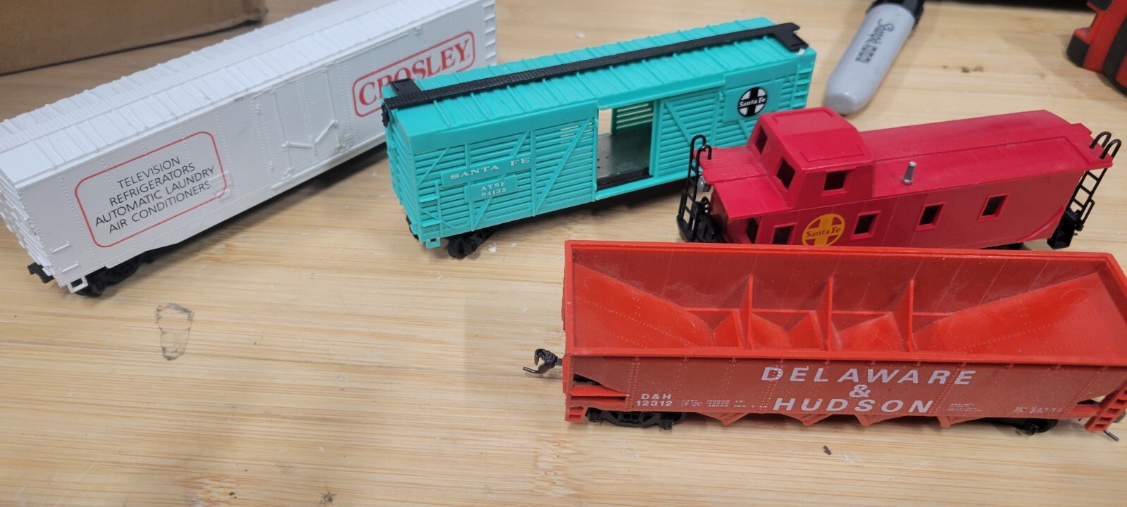 Four Scale Train Wagon