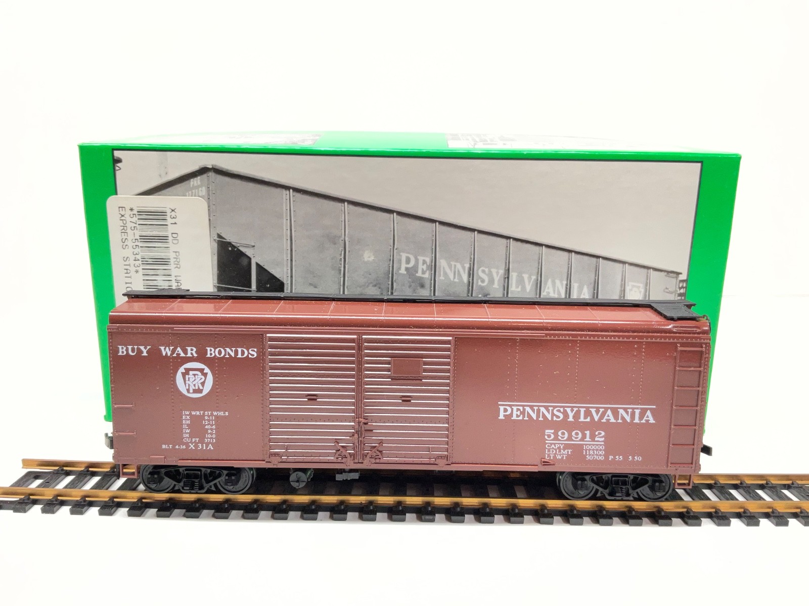 Bowser HO. X-31a 40″ Round Roof Boxcar PRR Circle Keystone Buy War Bonds 55343