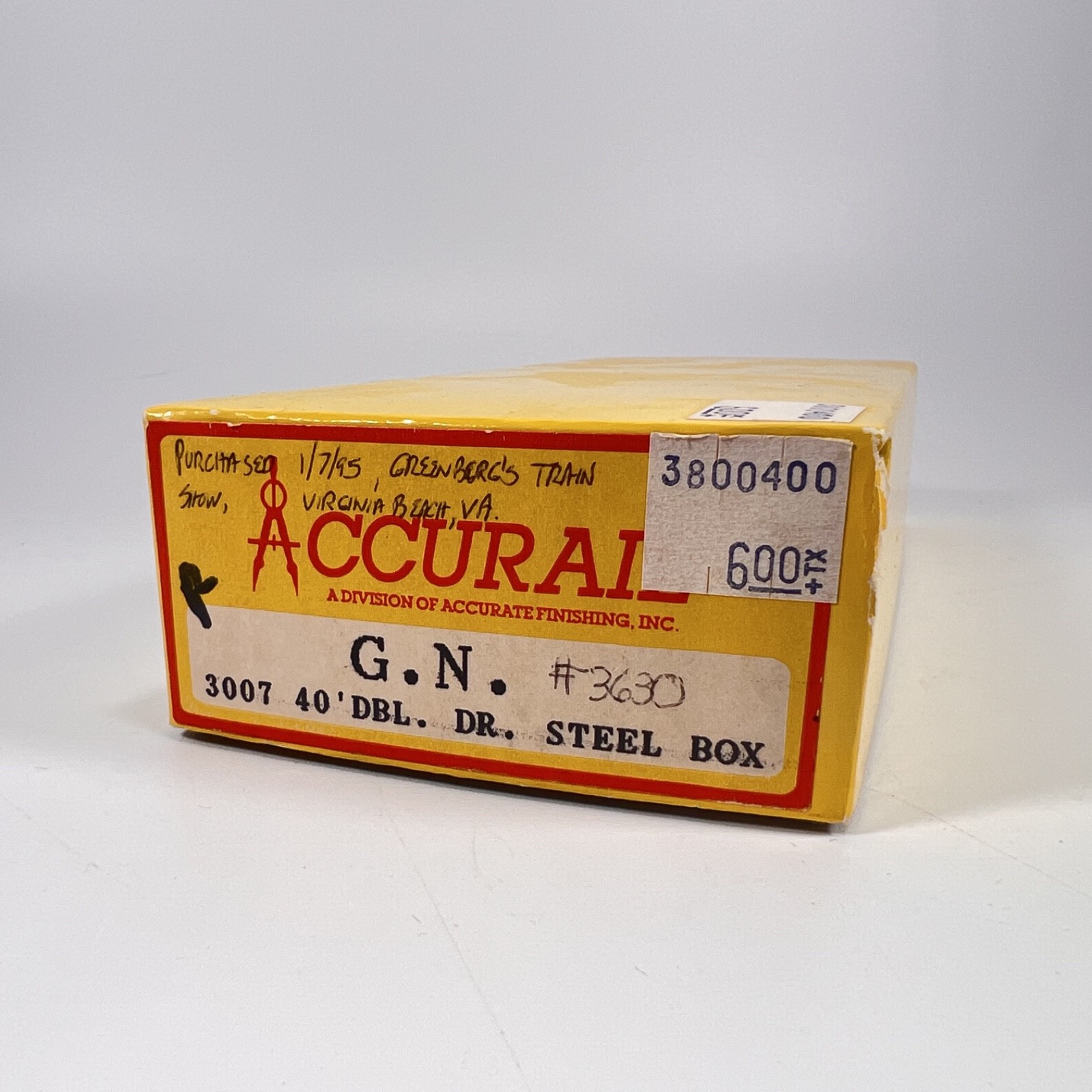 Vintage Accurail HO 40′ DBL DR Steel Box Car Great Northern 3630 – w/box 3007
