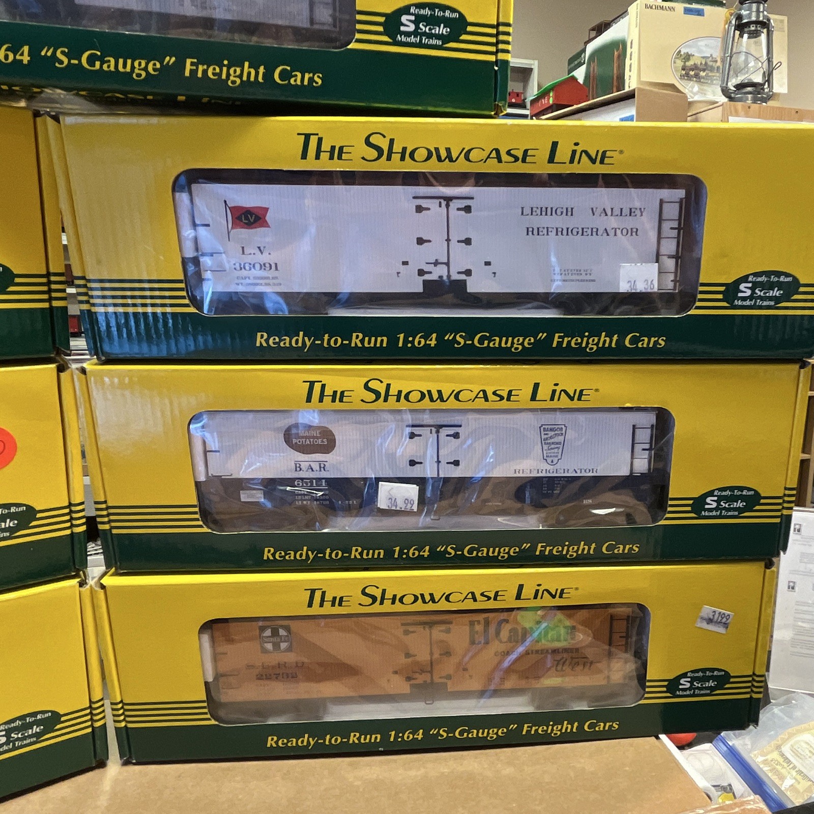 S-Helper Service Showcase Line S Gauge 1:64 Lehigh Valley Reefer/Boxcar Lot