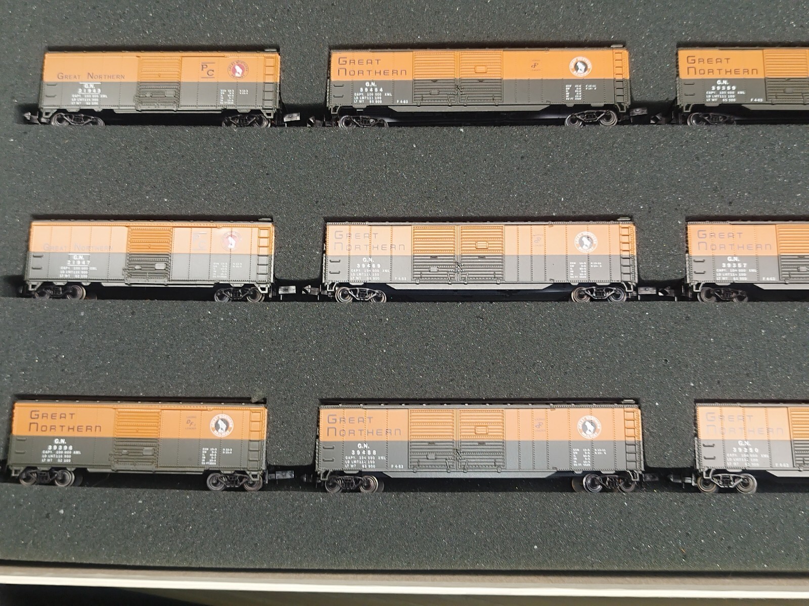 Great Northern Special Merchandise Loader Cars Basic Set GN