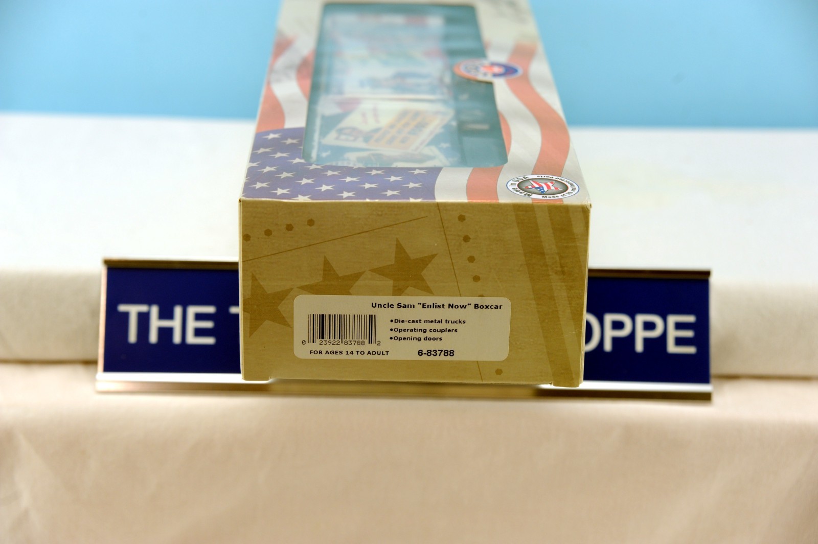 LIONEL 83788 UNCLE SAM “ENLIST NOW” WWII BOXCAR-DIFFERENT ON EACH SIDE-NEW IB.