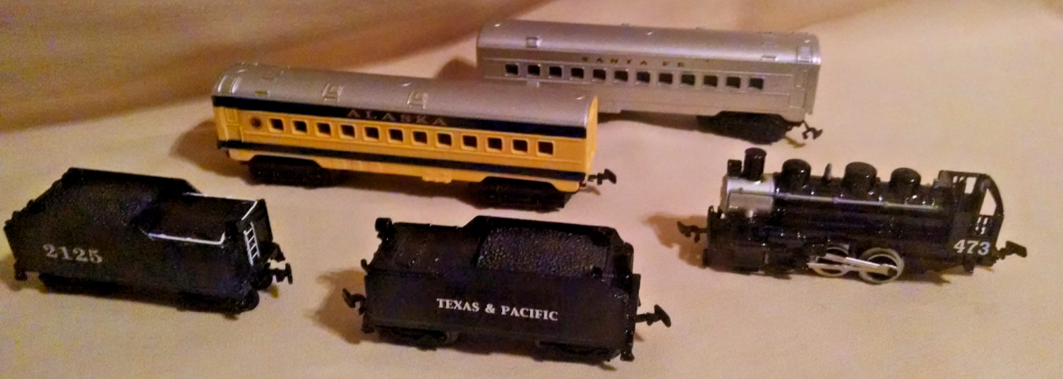 Train Lot 5 Pc Die Cast Plastic Maisto N Scale Locomotive Coal Tender Passenger