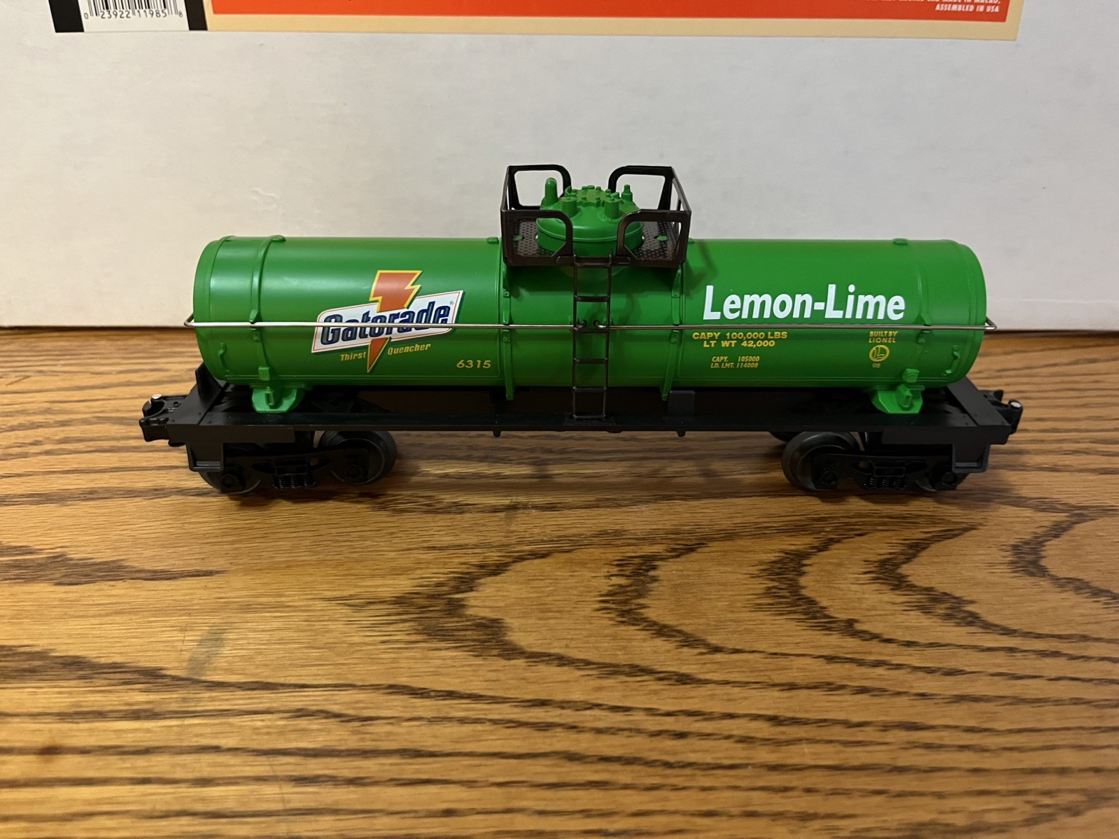 Lionel 6-11985 Train Set Quaker Oats 1998 – NEW IN BOX certificate of ownership
