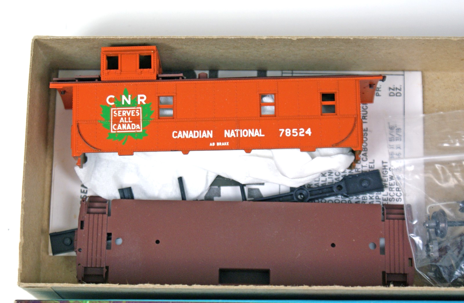 Athearn, Cooper & Oshtemo Loco Works Canadian National Standard Caboose, NOS