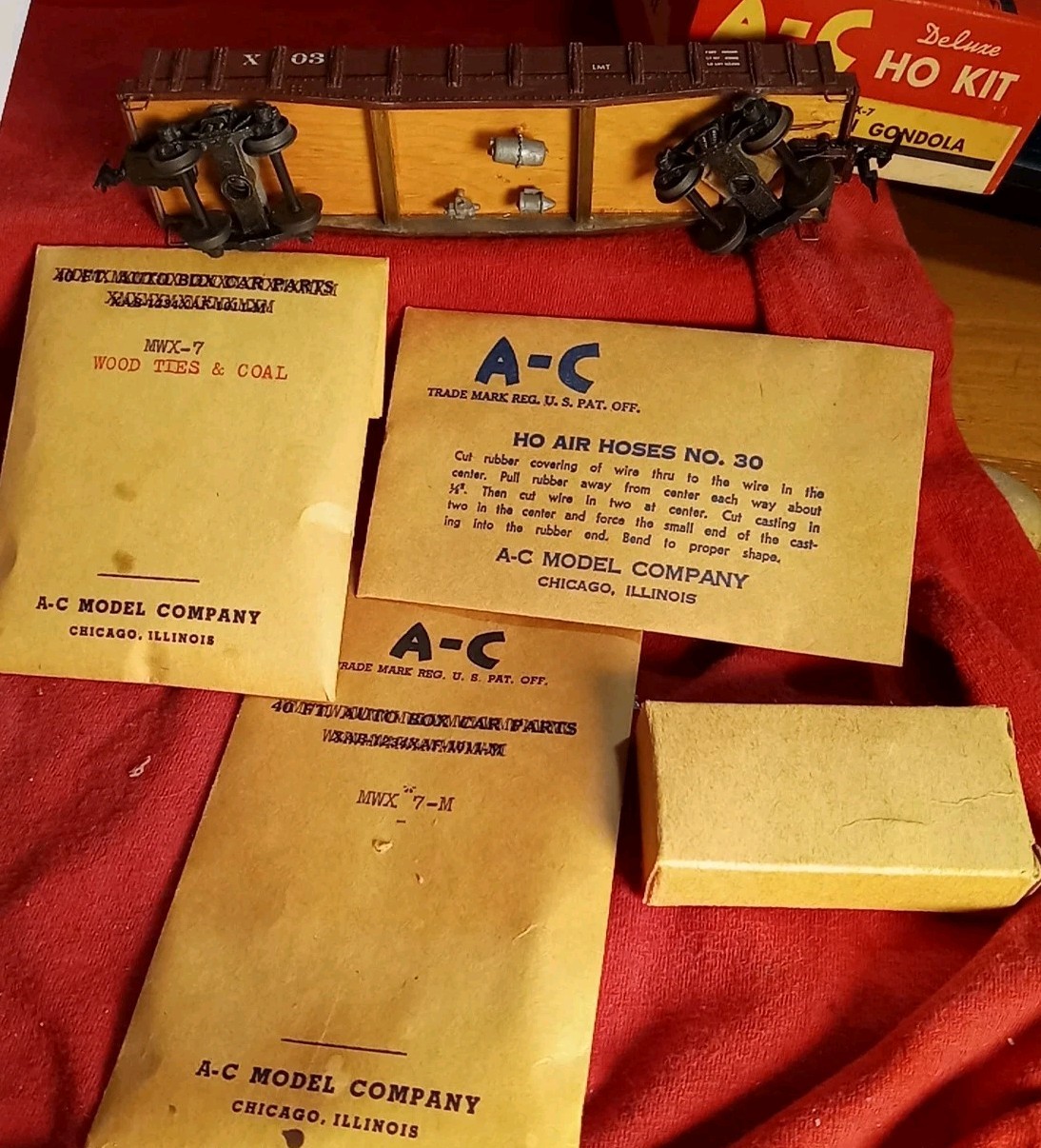 A-C Model Work Train Gondola Brown Chi HO Models Wood Metal Tuff Flex Sprung X03