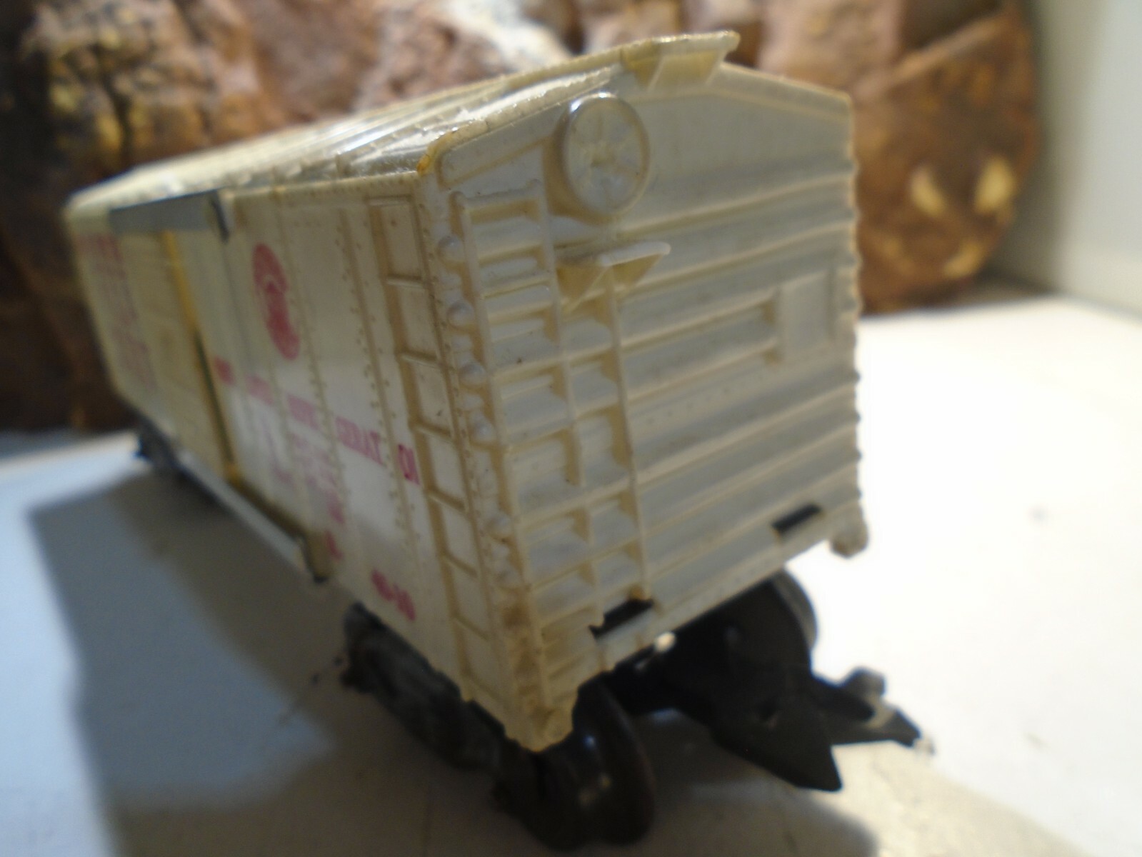 MARX 027 GAUGE PACIFIC FRUIT EXPRESS SLIDING DOOR REEFER PFE 43461 5-71-5