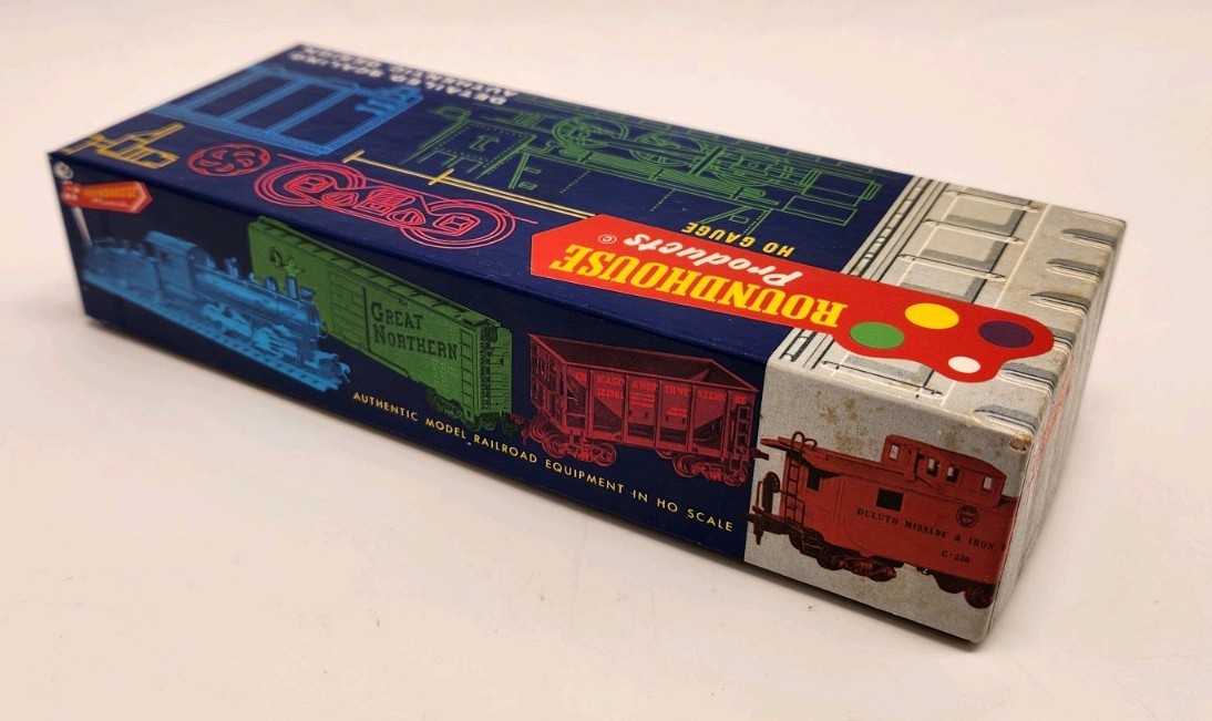 ROUNDHOUSE HO #1105 40′ AAR BOX CAR SOUTHERN RAILWAY 22968 UNBUILT D48