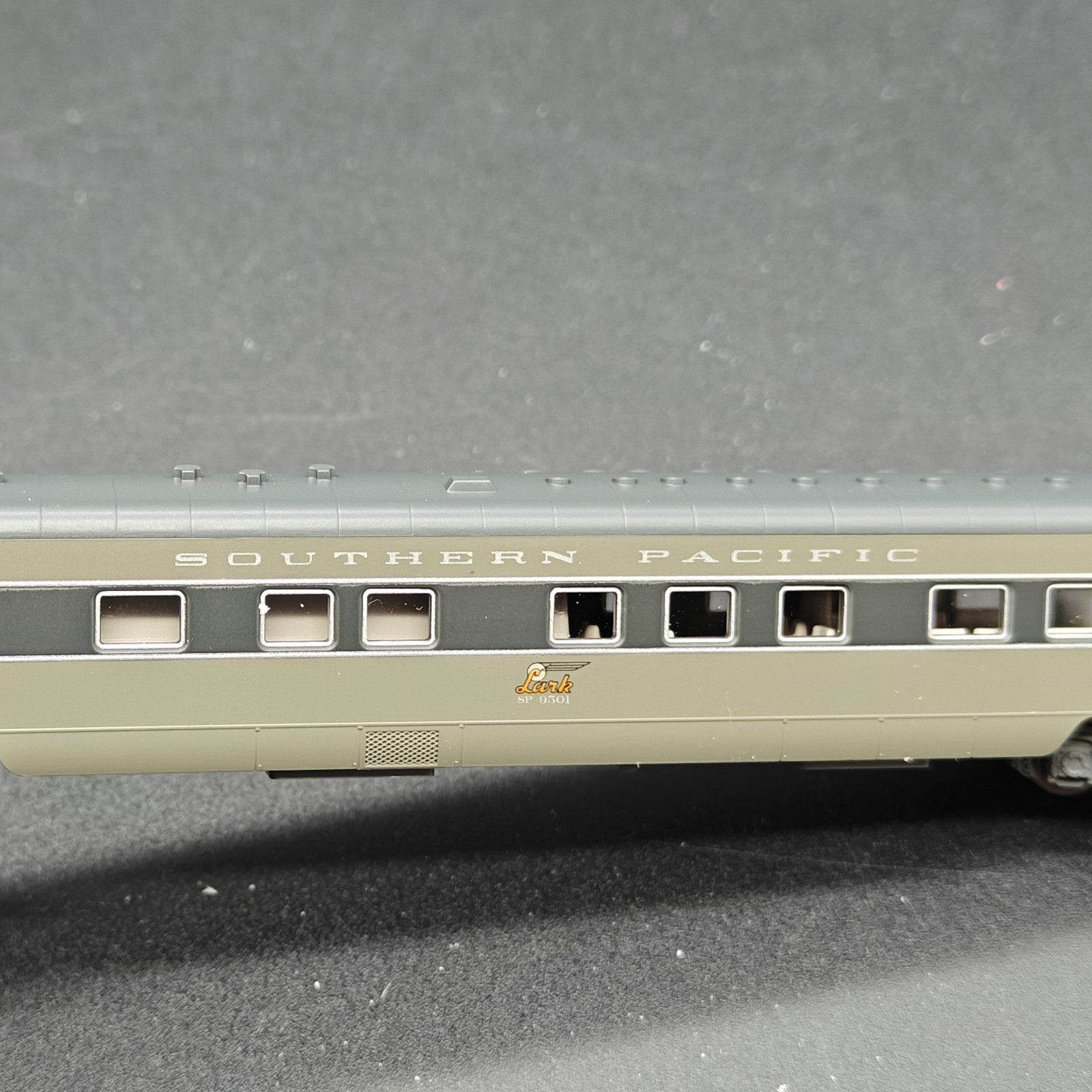 KATO Smooth Side Passenger Car (Set A) Southern Pacific-2 N Scale #106-1006