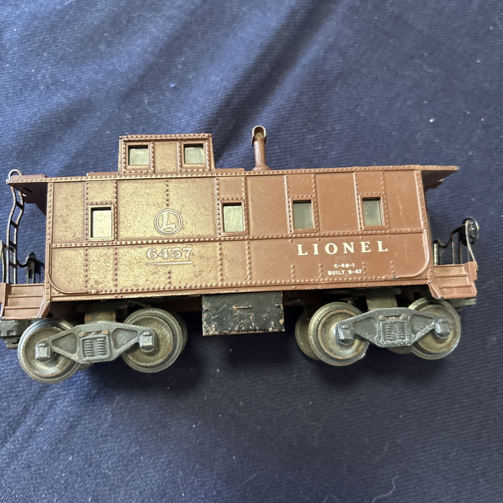 Lionel 6457 Tuscan Caboose Illuminated O Scale Postwar 1947 Train