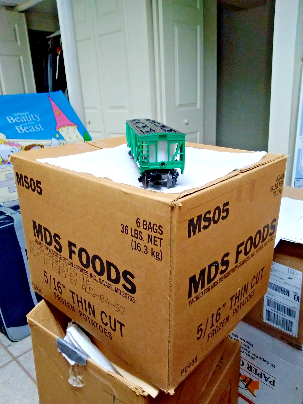 Lionel 19940 Vat car with original Lionel box in exc. + condition comes with box