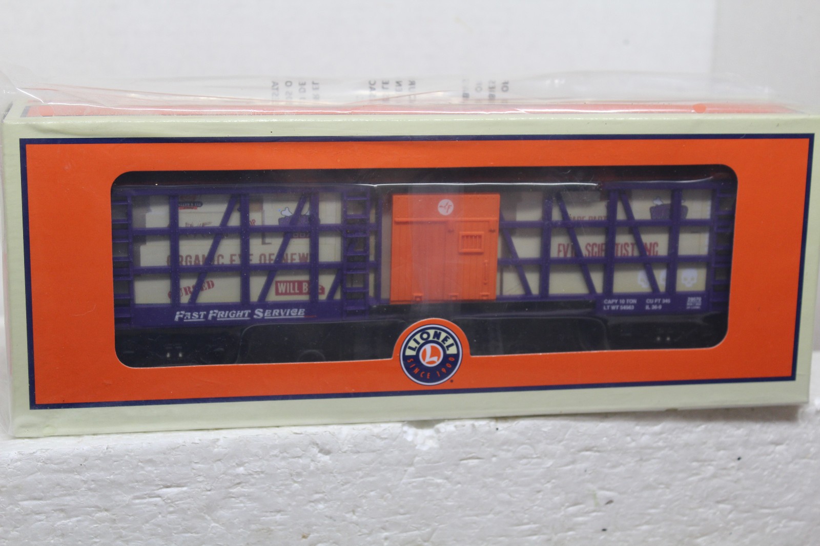 LIONEL #2628680 FAST FREIGHT HALLOWEEN TRANSPORT CAR