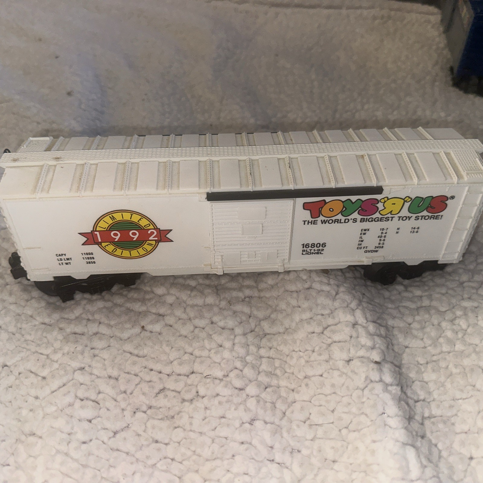 Lionel # 6-16806 Toys R Us 1992 Limited Edition Boxcar 0-027
