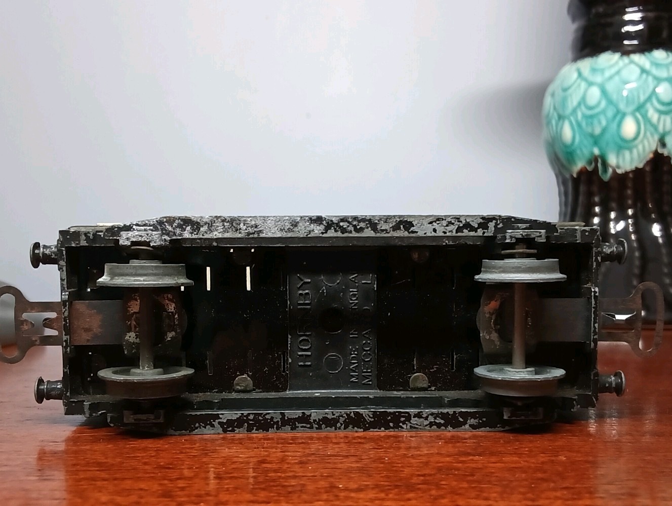 Rare Pre War Hornby Dublo 2/3 Rail Park Royal Goods/Brake Wagon.