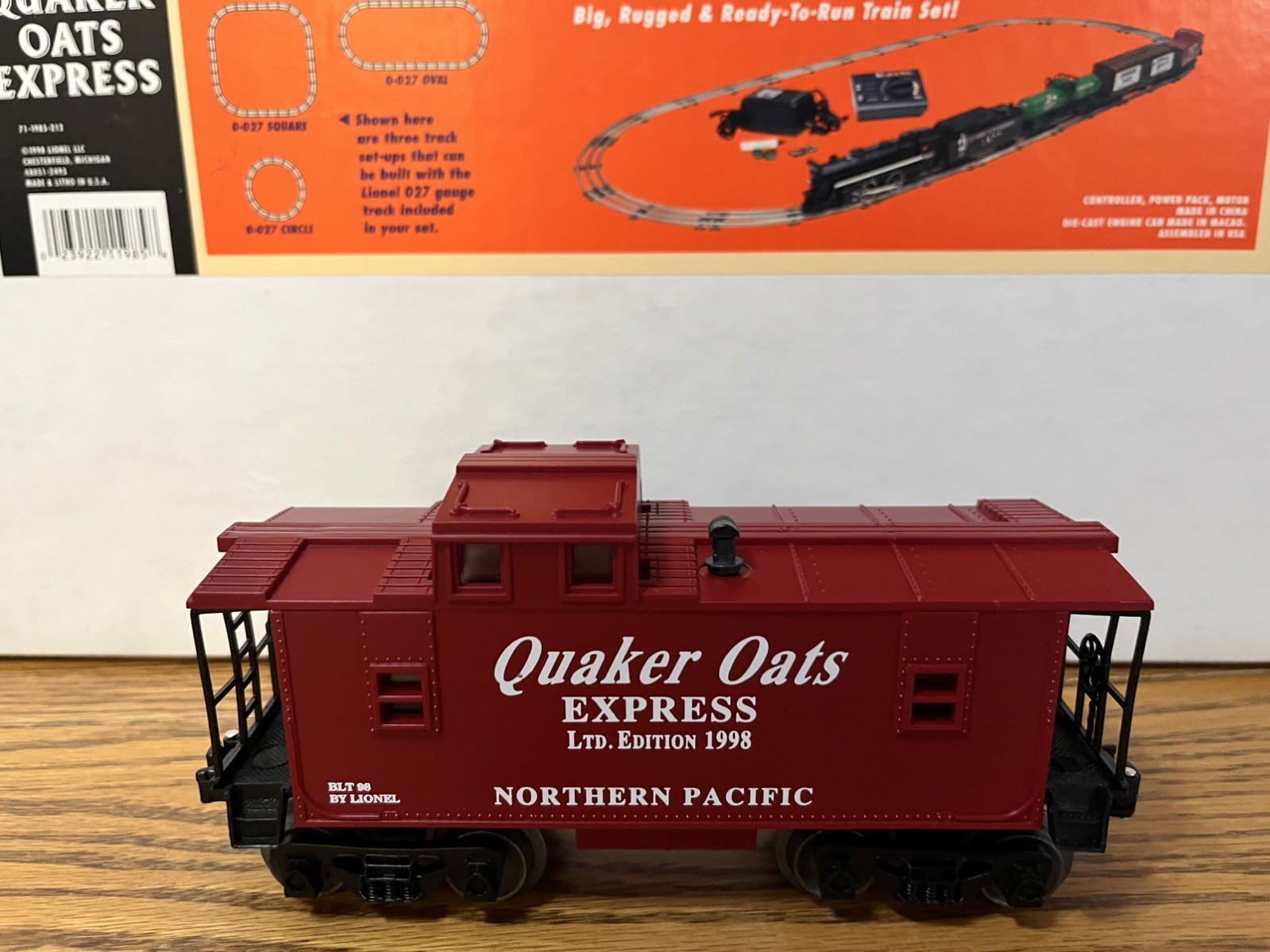 Lionel 6-11985 Train Set Quaker Oats 1998 – NEW IN BOX certificate of ownership